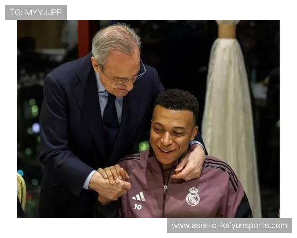 皇马更衣室风暴加剧！姆巴佩地位引发意见不一