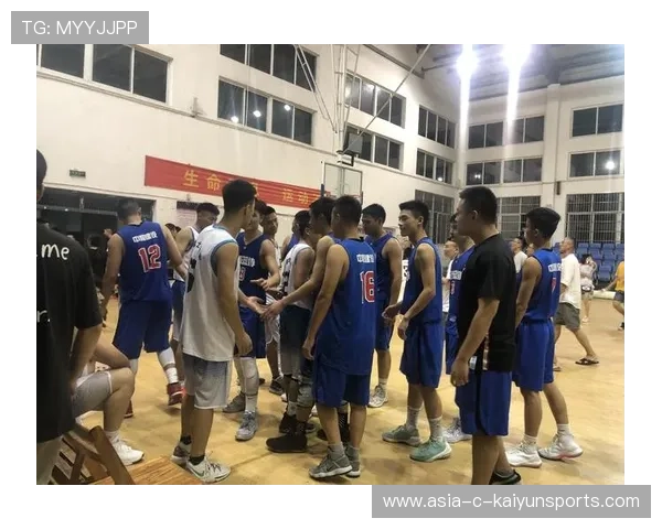 篮球赛场:新锐崛起挑战巨头,精彩无限!,新锐篮球队 篮球赛场:新锐崛起挑战巨头,精彩无限!,新锐篮球队