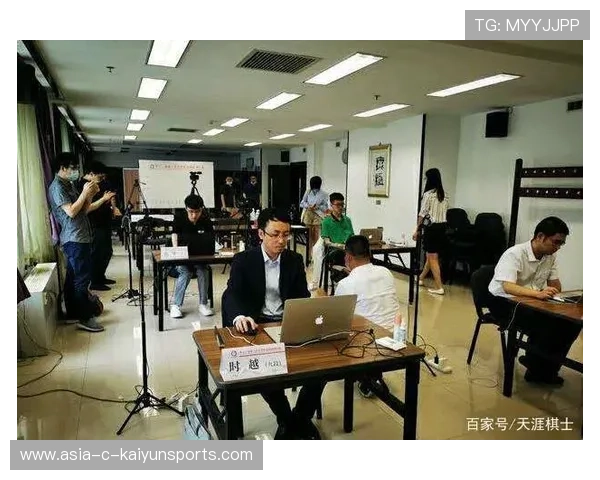 线上赛表现与线下差距明显